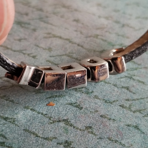 Relisted -Dee name bracelet moon star silver tone black strap buckle - Picture 14 of 15